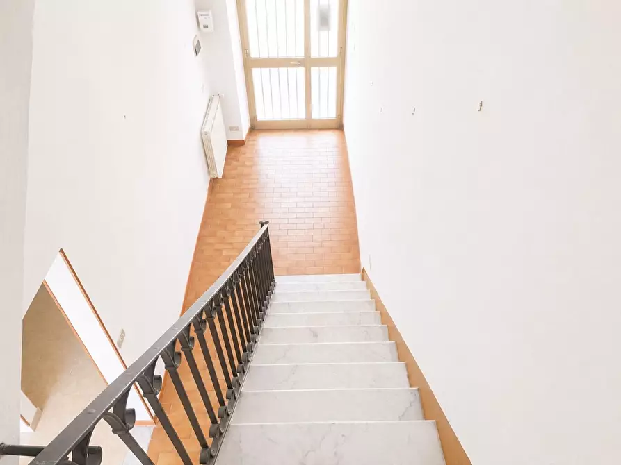 Immagine 11 di Casa semindipendente in vendita  a La Spezia