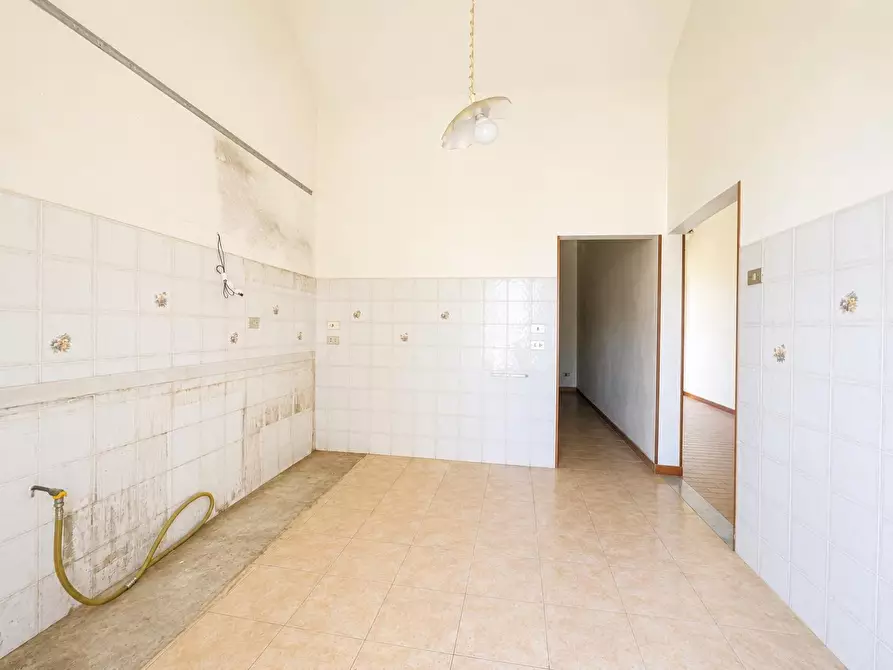 Immagine 6 di Casa semindipendente in vendita  a La Spezia