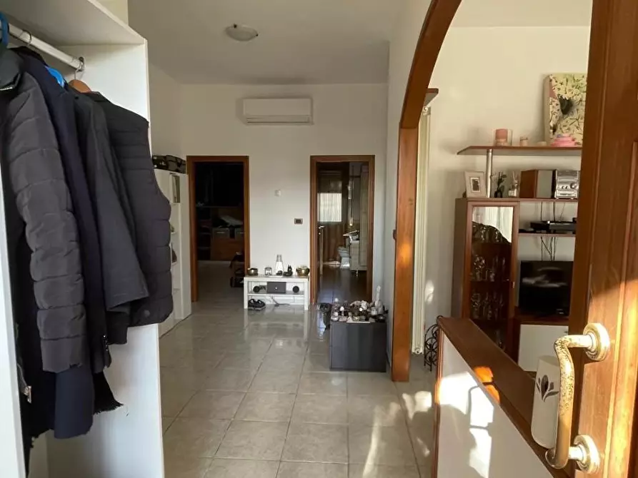 Immagine 6 di Casa bifamiliare in vendita  a Calcinaia