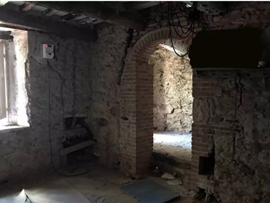 Immagine 1 di Terratetto in vendita  a Capannori