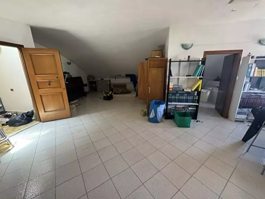 Immagine 19 di Appartamento in vendita  a Calci