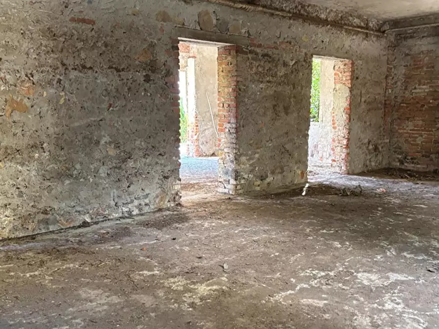 Immagine 19 di Casa indipendente in vendita  a San Giuliano Terme