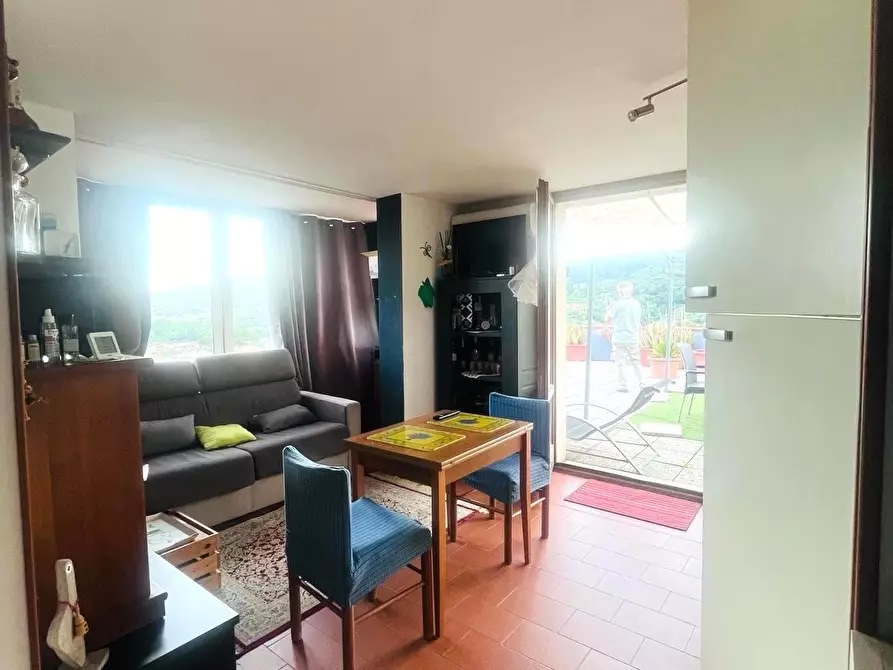 Immagine 9 di Appartamento in vendita  a Montecatini Terme