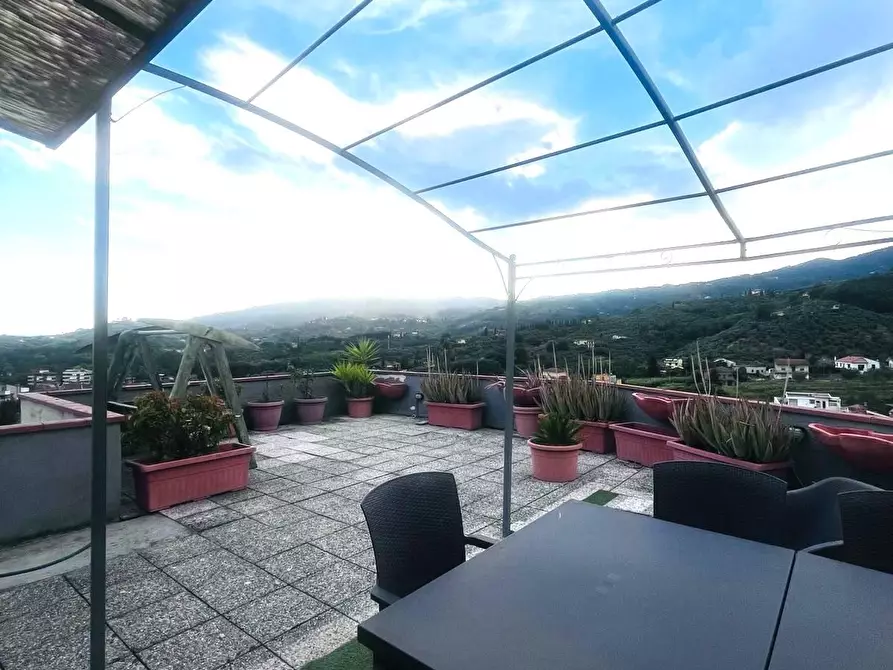 Immagine 6 di Appartamento in vendita  a Montecatini Terme