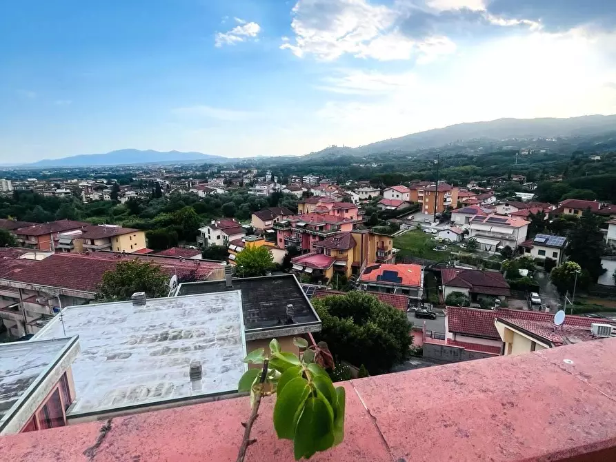 Immagine 3 di Appartamento in vendita  a Montecatini Terme