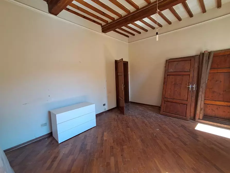 Immagine 21 di Appartamento in vendita  a Buti