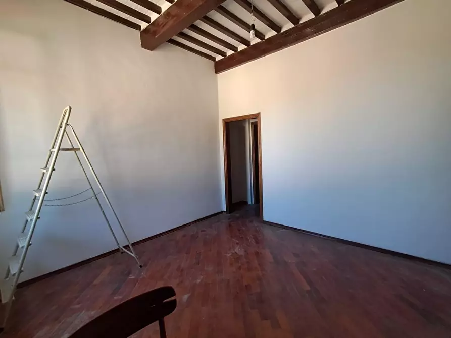 Immagine 8 di Appartamento in vendita  a Buti