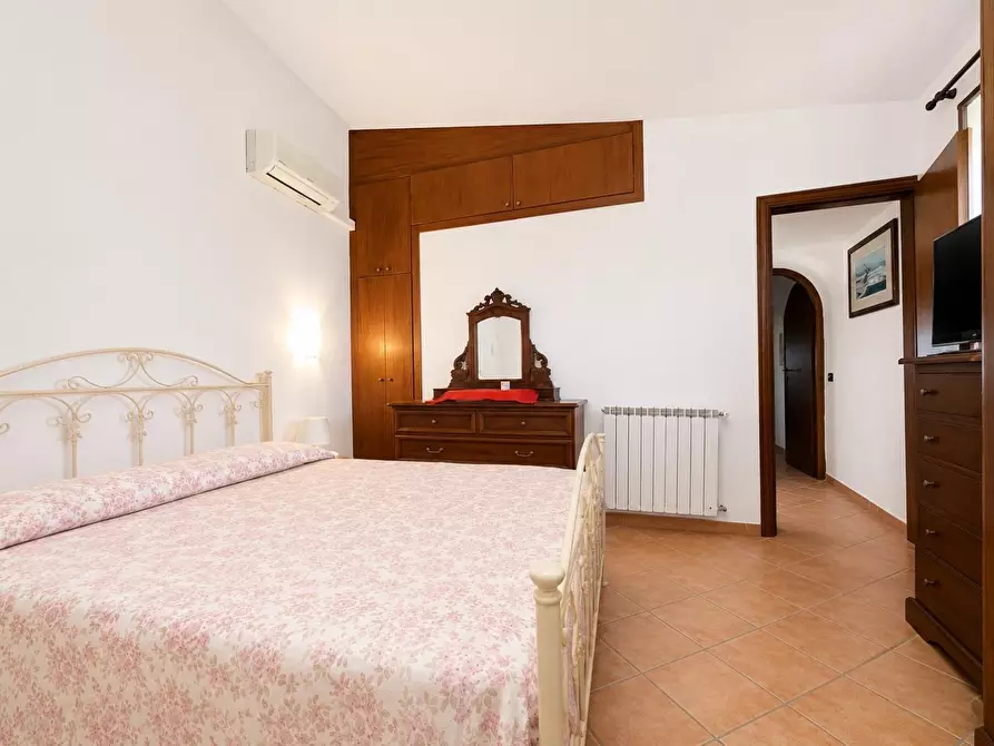 Immagine 23 di Casa indipendente in vendita  a Vezzano Ligure