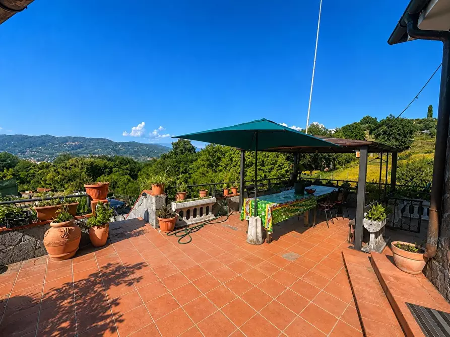 Immagine 4 di Casa indipendente in vendita  a Vezzano Ligure