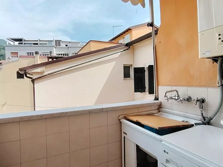Immagine 15 di Appartamento in vendita  a Carrara