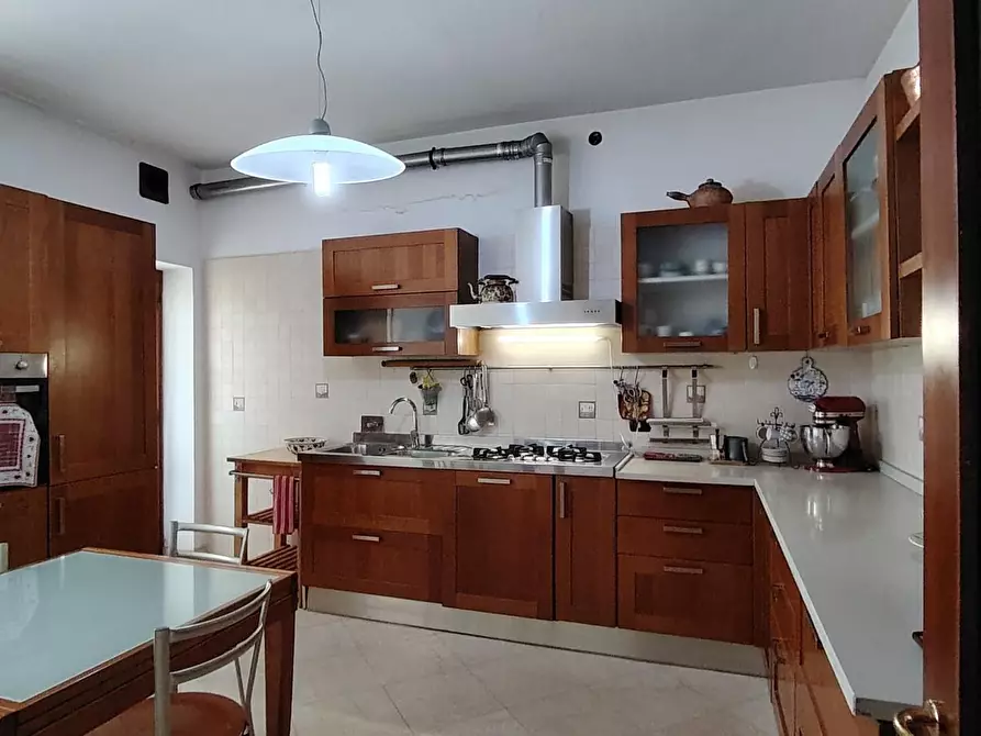 Immagine 14 di Appartamento in vendita  a Carrara