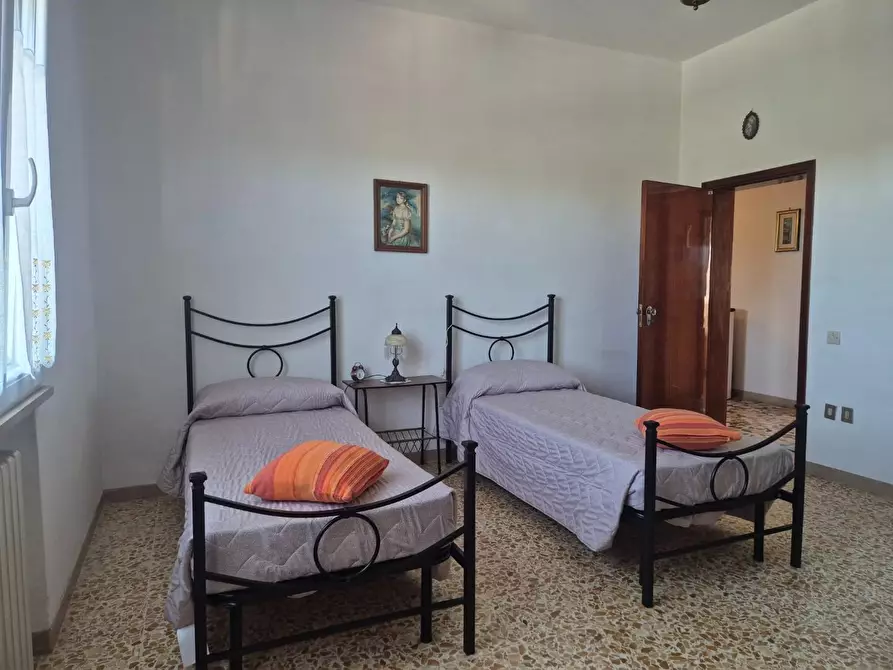 Immagine 5 di Casa bifamiliare in vendita  a Campiglia Marittima