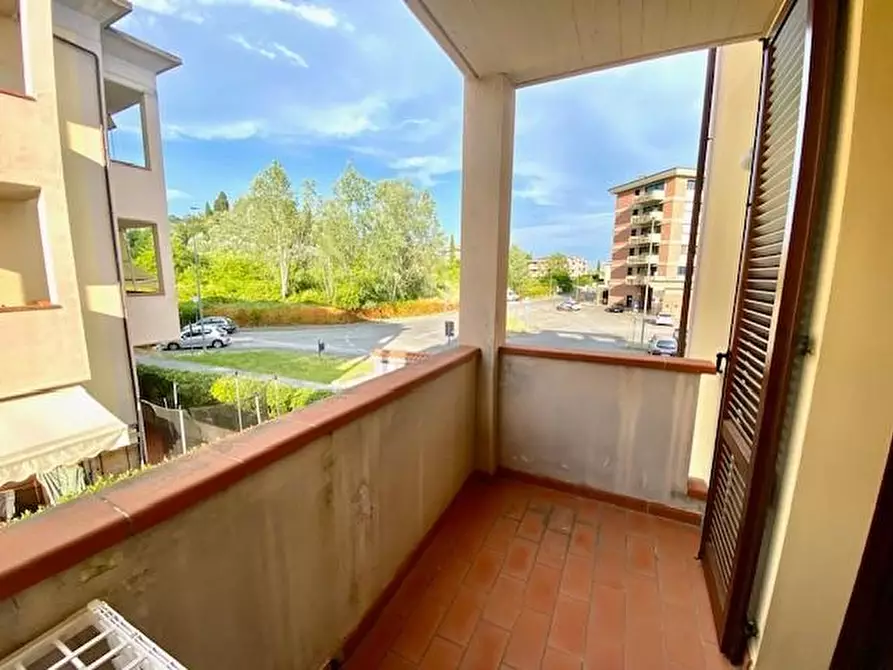 Immagine 25 di Appartamento in vendita  a Uzzano