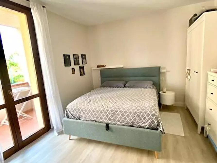 Immagine 23 di Appartamento in vendita  a Uzzano