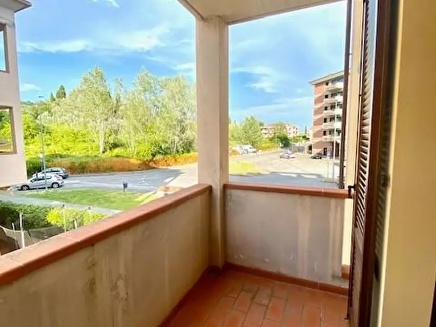 Immagine 24 di Appartamento in vendita  a Uzzano