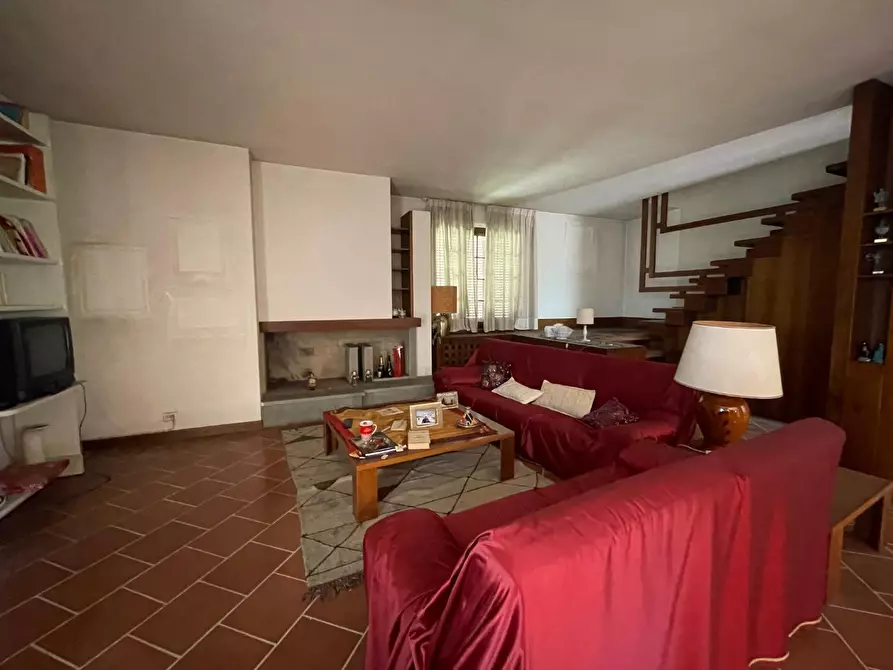 Immagine 7 di Villa in vendita  a Fucecchio