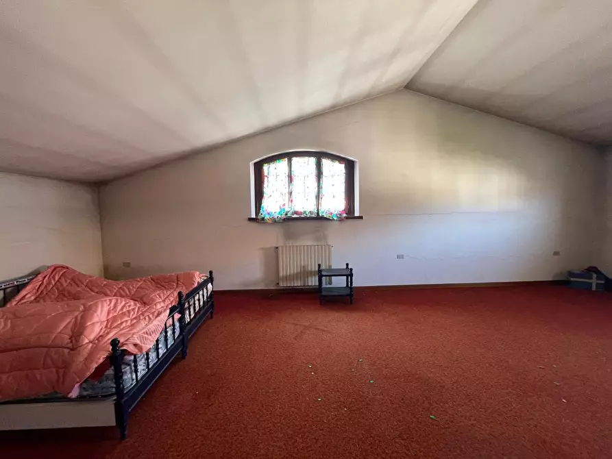 Immagine 12 di Villa in vendita  a Fucecchio