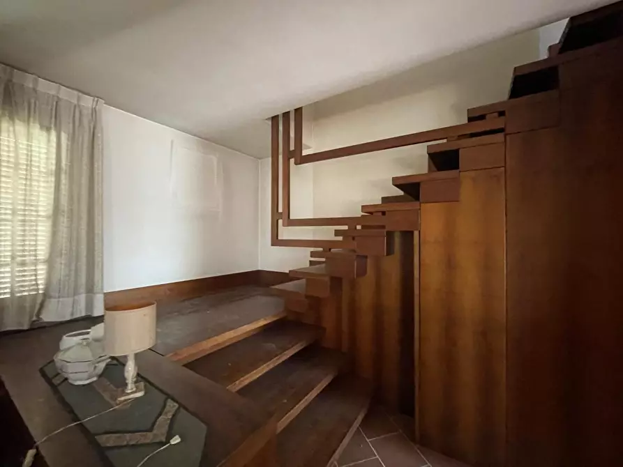 Immagine 10 di Villa in vendita  a Fucecchio
