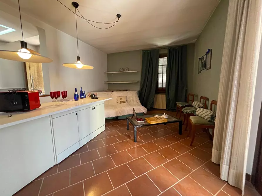 Immagine 5 di Villa in vendita  a Fucecchio