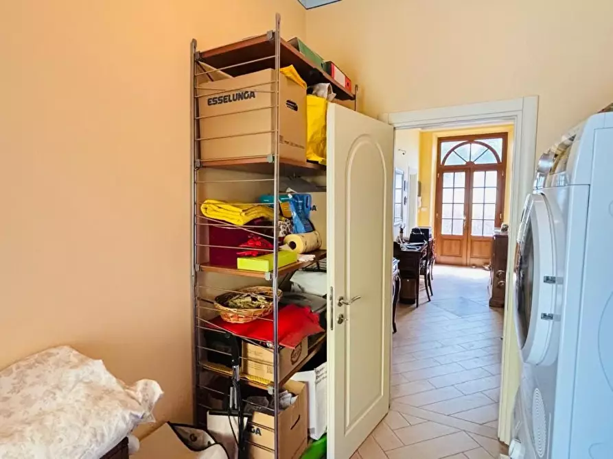 Immagine 26 di Villa in vendita  a Pescia