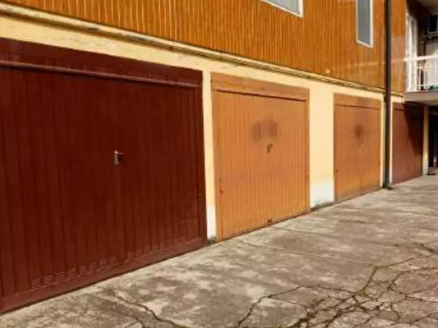 Immagine 9 di Appartamento in vendita  a Arluno