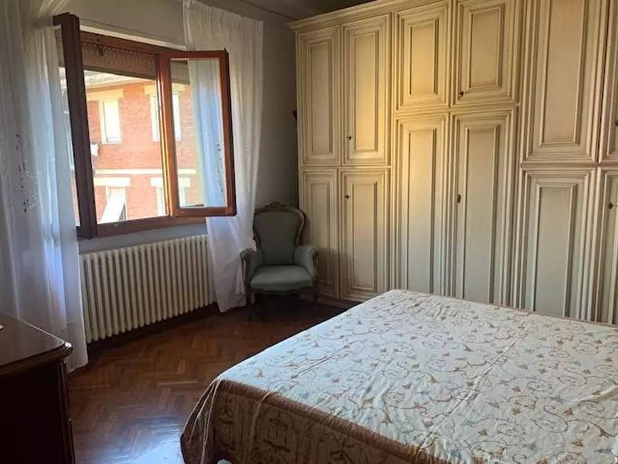 Immagine 15 di Casa indipendente in vendita  a Montecatini Terme