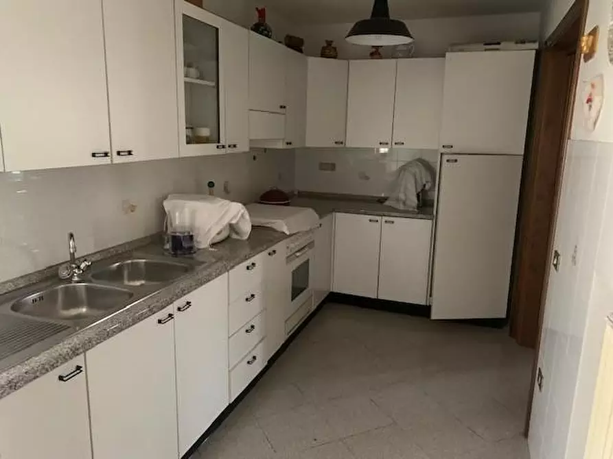 Immagine 8 di Casa indipendente in vendita  a Montecatini Terme