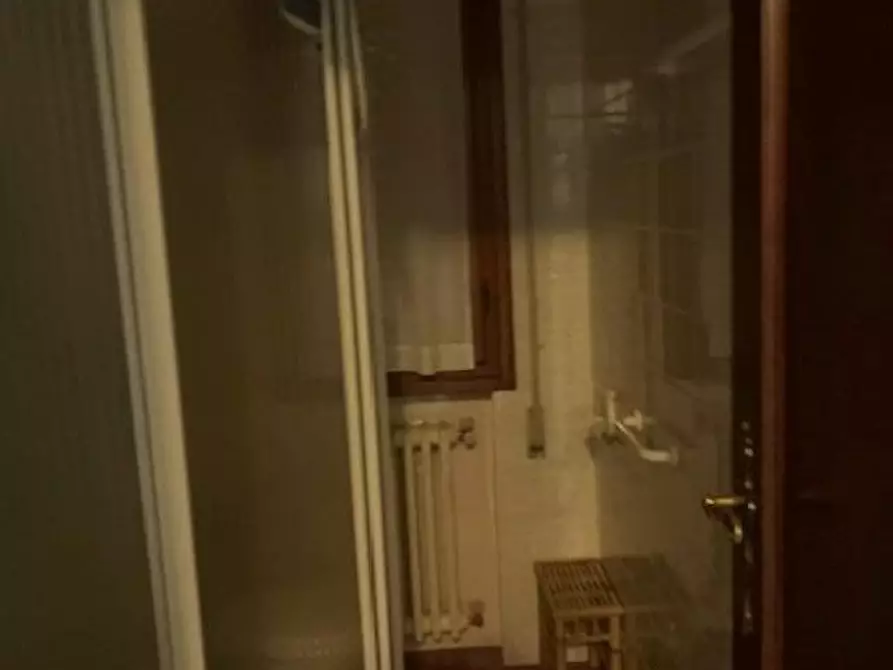 Immagine 19 di Casa indipendente in vendita  a Montecatini Terme