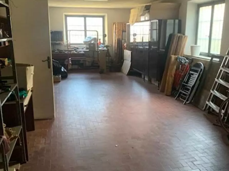 Immagine 2 di Casa indipendente in vendita  a Montecatini Terme