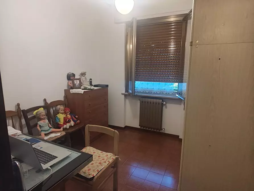 Immagine 26 di Appartamento in vendita  a Lucca
