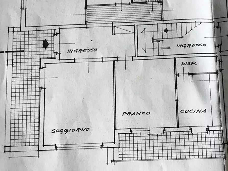 Immagine 42 di Appartamento in vendita  a Lucca