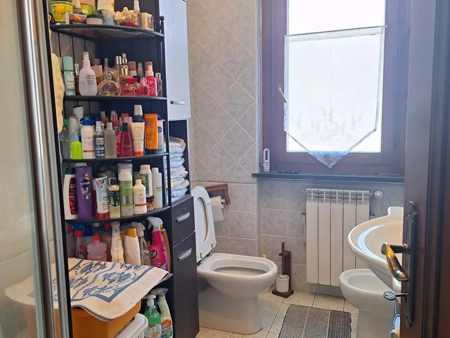 Immagine 10 di Appartamento in vendita  a Porcari