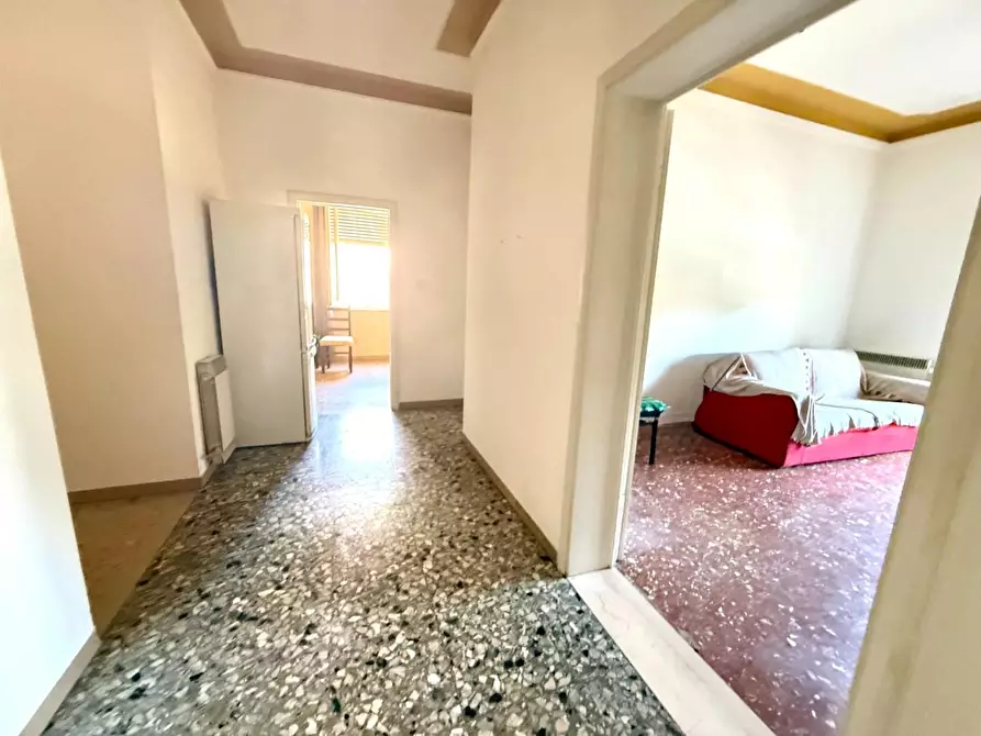 Immagine 1 di Appartamento in vendita  a Pontedera