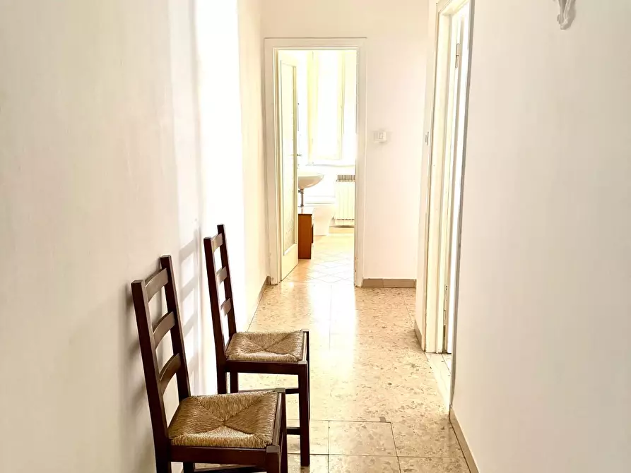 Immagine 17 di Appartamento in vendita  a Pontedera