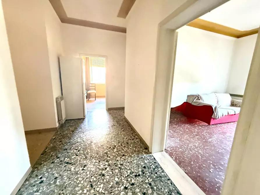 Immagine 16 di Appartamento in vendita  a Pontedera