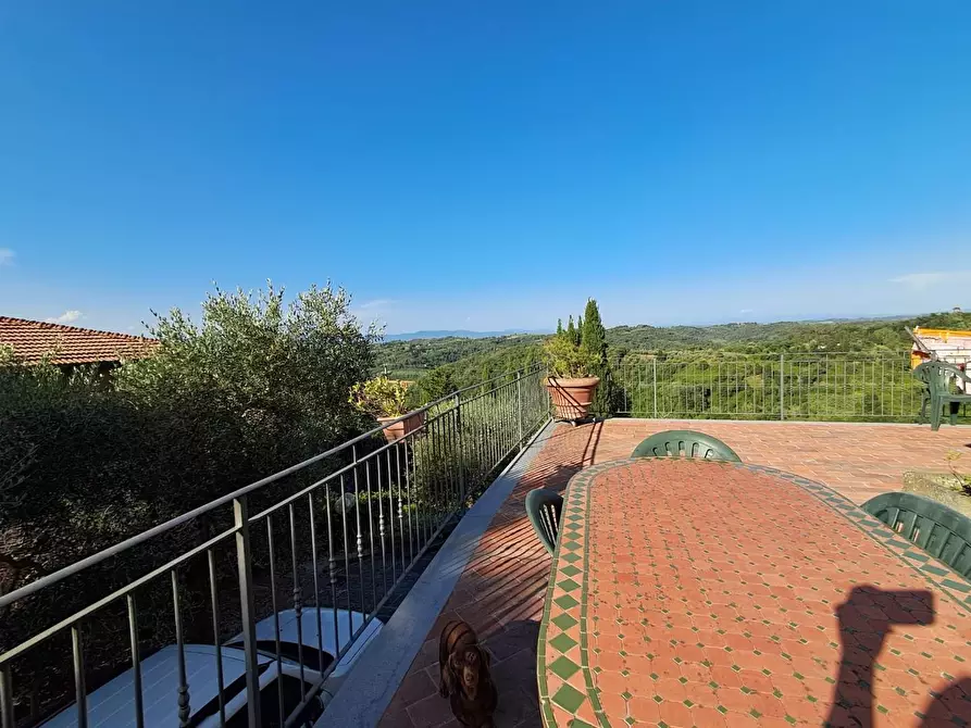 Immagine 4 di Villa in vendita  a Montopoli In Val D'arno