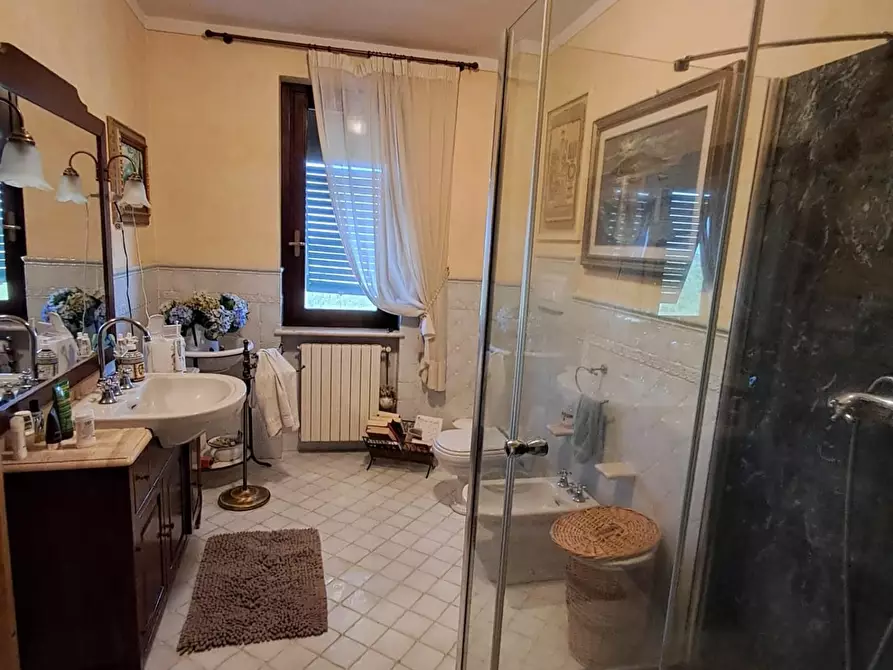 Immagine 25 di Villa in vendita  a Montopoli In Val D'arno