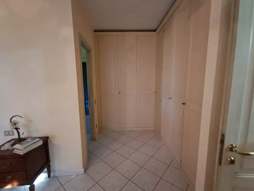 Immagine 29 di Villa in vendita  a Montopoli In Val D'arno