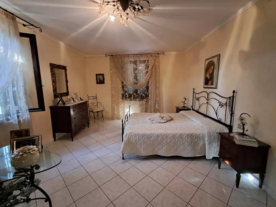 Immagine 28 di Villa in vendita  a Montopoli In Val D'arno