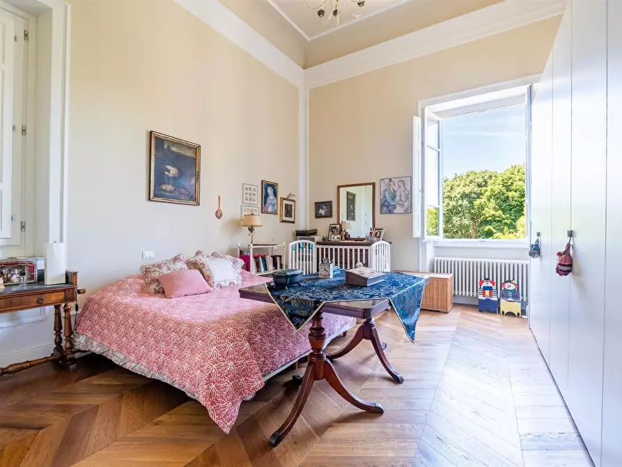 Immagine 38 di Porzione di casa in vendita  a Firenze