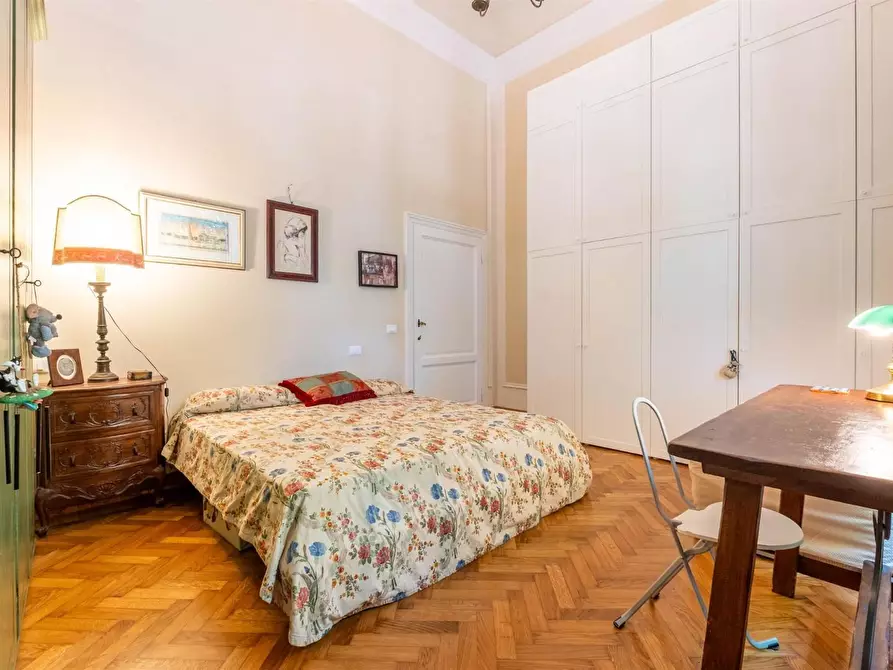 Immagine 36 di Porzione di casa in vendita  a Firenze