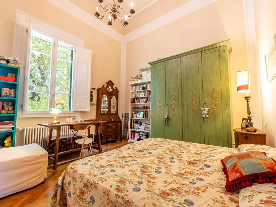 Immagine 35 di Porzione di casa in vendita  a Firenze