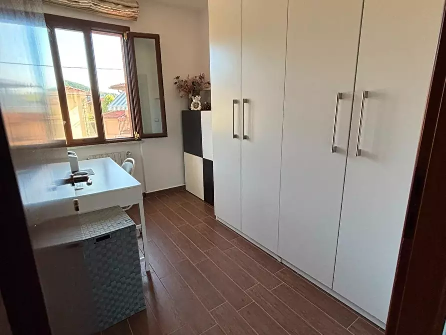 Immagine 9 di Villetta a schiera in vendita  a Vecchiano