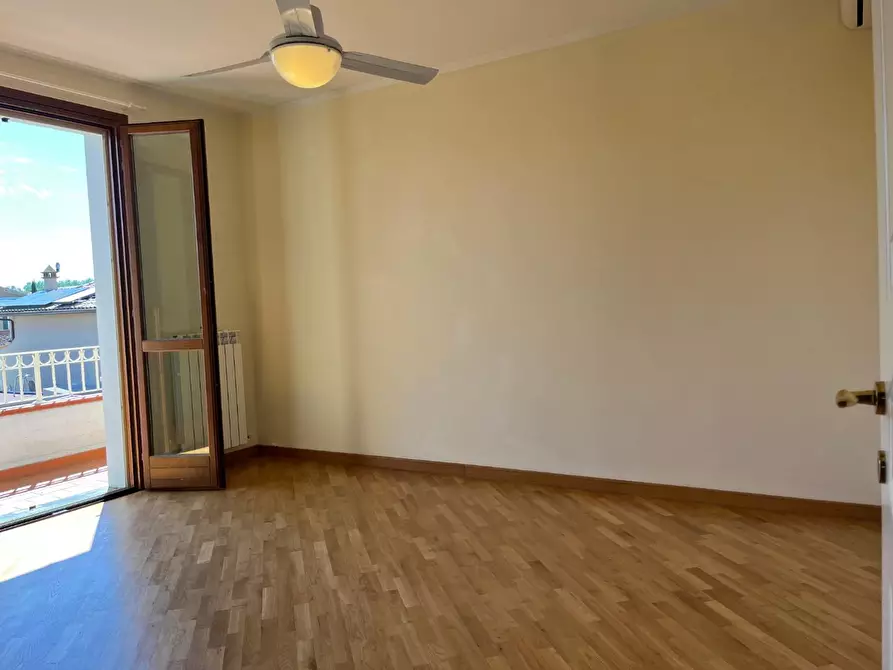 Immagine 7 di Casa indipendente in vendita  a San Giuliano Terme