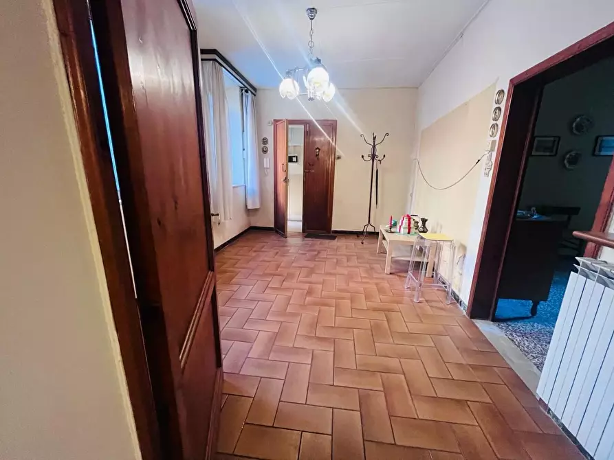 Immagine 4 di Appartamento in vendita  a Pescia