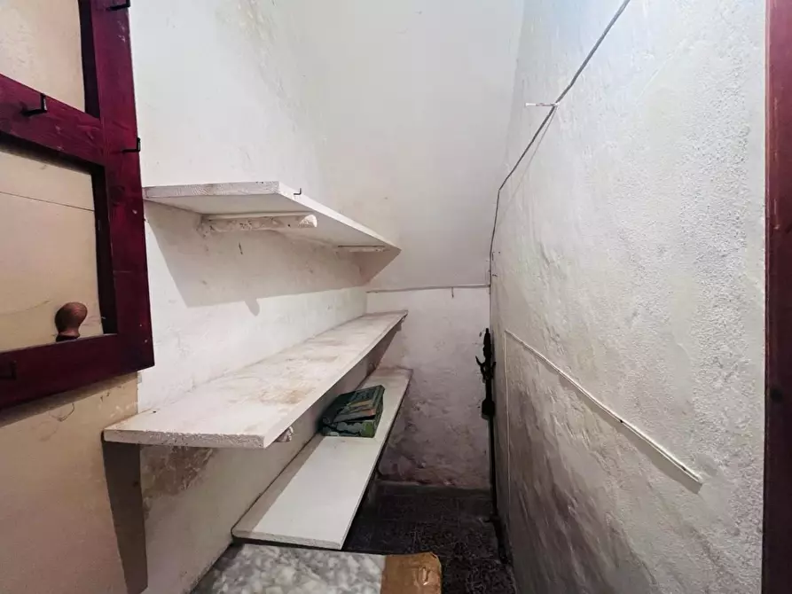 Immagine 11 di Appartamento in vendita  a Pescia