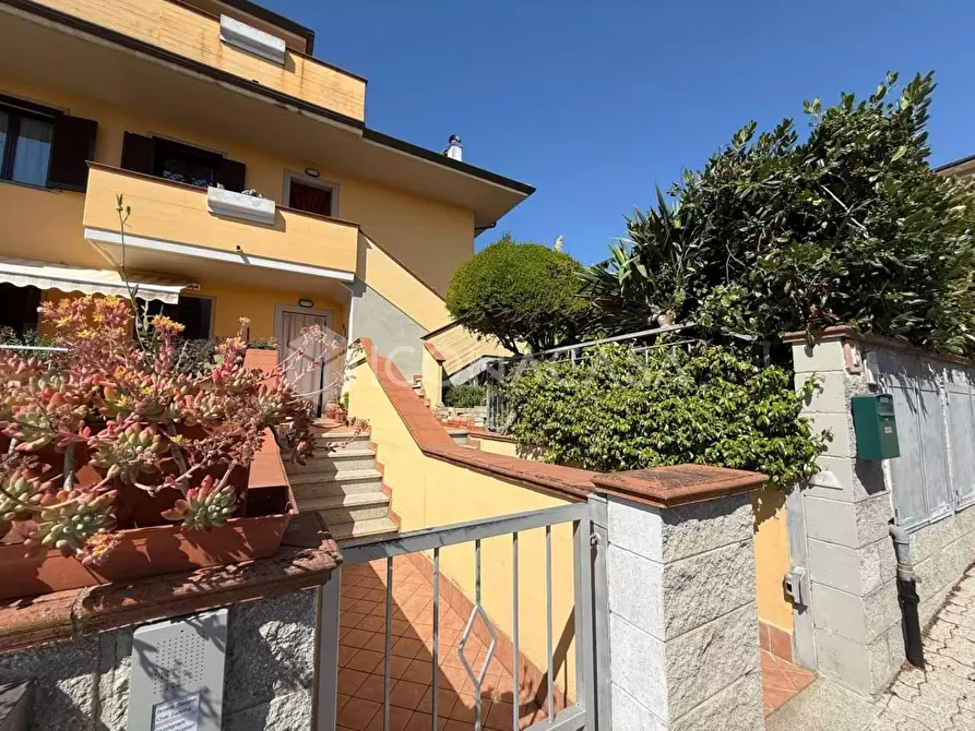 Immagine 44 di Appartamento in vendita  a Montopoli In Val D'arno