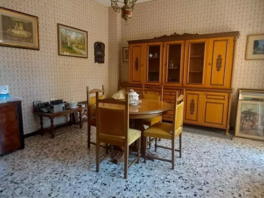 Immagine 3 di Appartamento in vendita  a Livorno