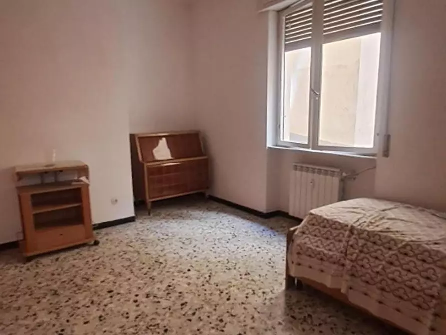 Immagine 34 di Appartamento in vendita  a Livorno