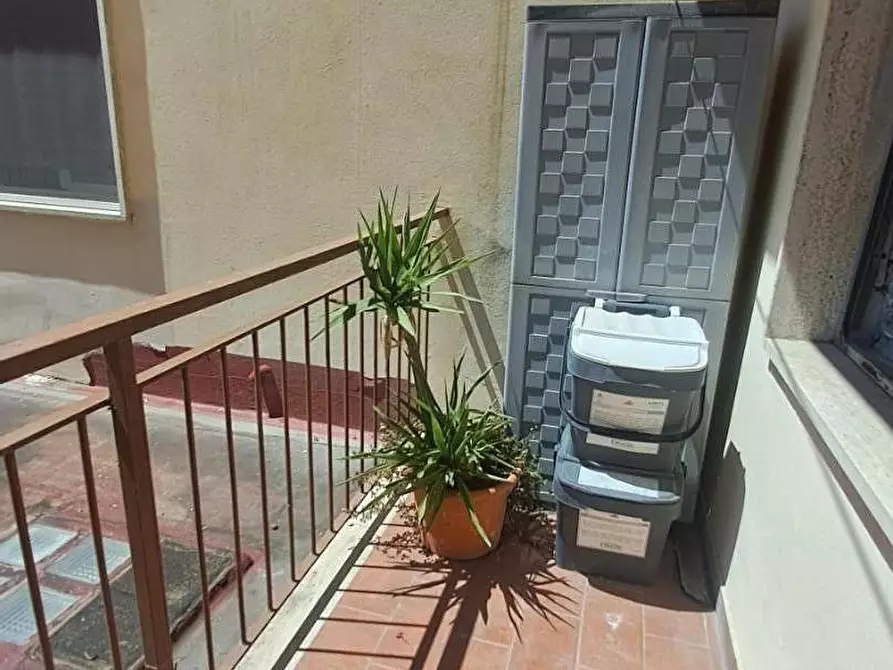 Immagine 11 di Appartamento in vendita  a Livorno